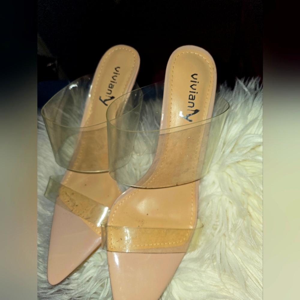 Vivanly size 7.5 pointed toe backouts